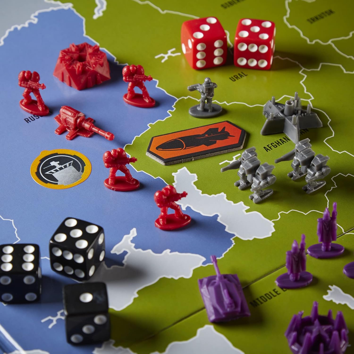 Hasbro Gaming - Risk Legacy