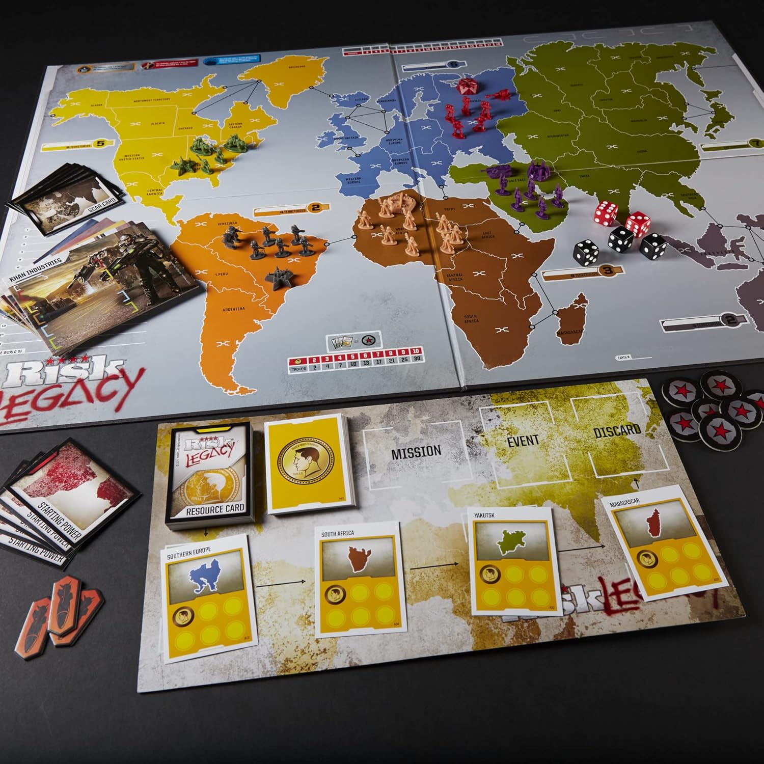Hasbro Gaming - Risk Legacy