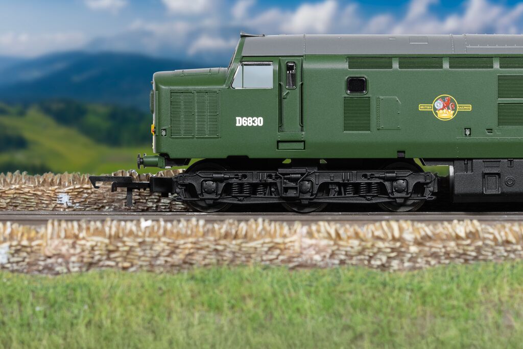 Hornby R1290M Tri-ang Railways Remembered: RS9 'Intercity Express' Train Set