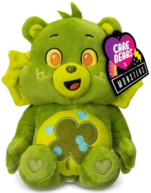 Care Bears 22cm Plush - Universal Monsters - Good Luck