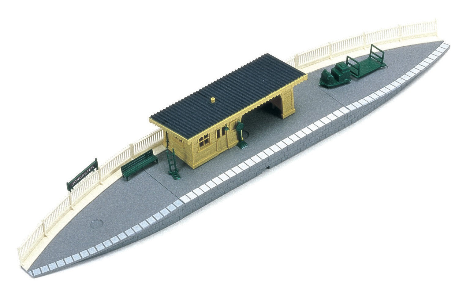 Hornby R590 Station Halt Pack