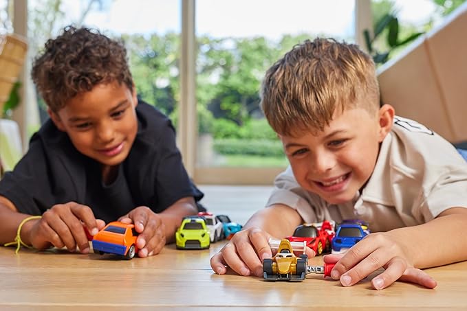 5 Surprise Make-A-Racer Capsule