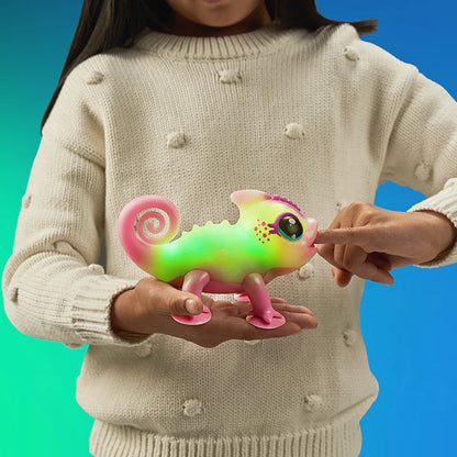 Little Live Pets Bright Light Chameleon - Nova